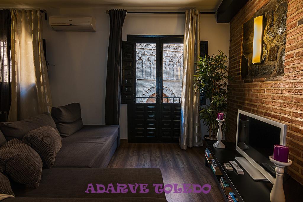 Apartamentos Adarve Толедо Екстериор снимка